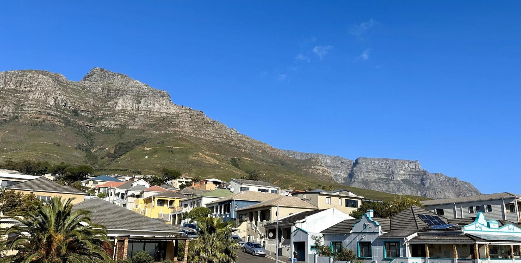 Garden Court Nelson Mandela Boulevard Le Cap Extérieur photo